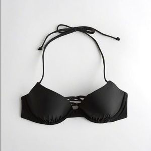 Hollister strapping bikini top